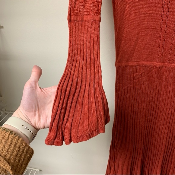 Ali & Jay Long Sleeve Pleated Boho Knit Sweater Dress Size Medium - Picture 4 of 8